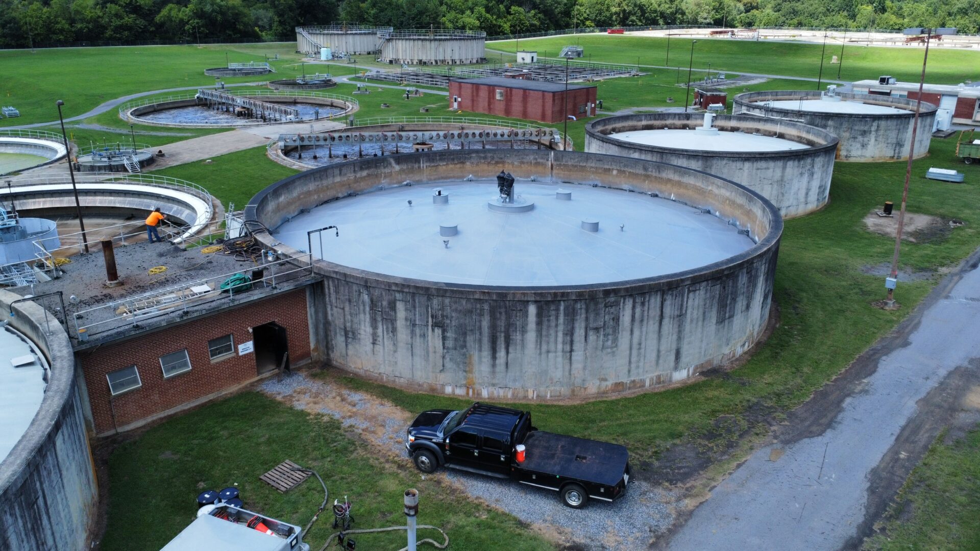 Wastewater containment